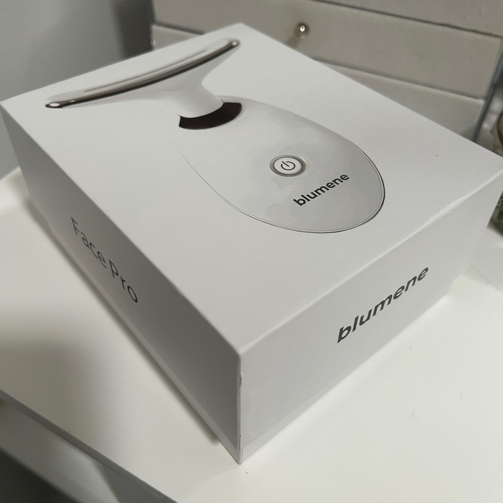 White Face Pro Skincare Tool